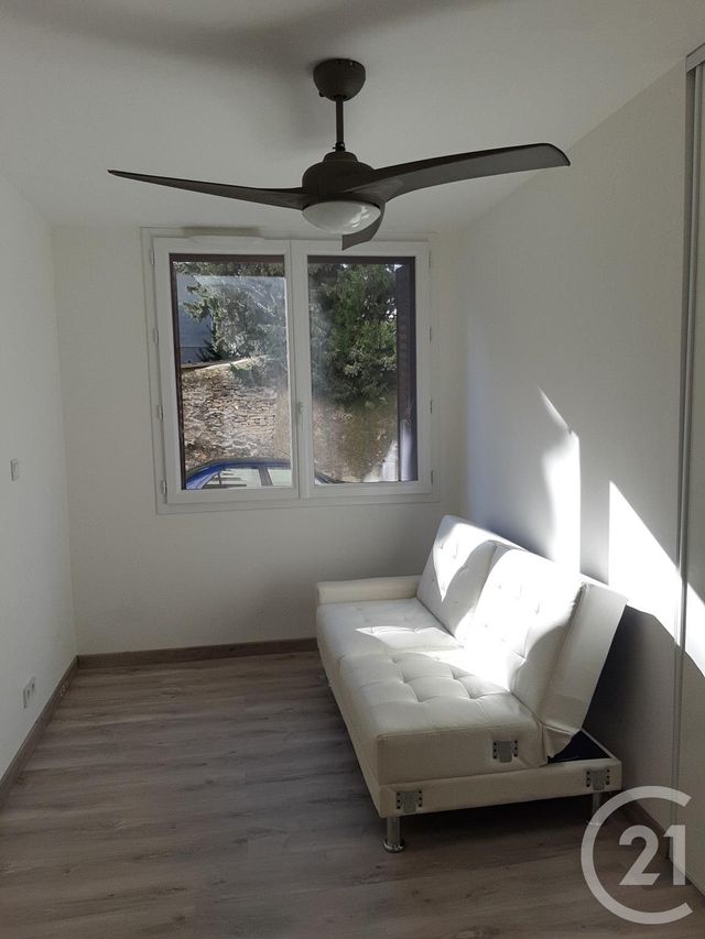 Appartement F3 à louer - 3 pièces - 45.0 m2 - BAGNOLS SUR CEZE - 30 - LANGUEDOC-ROUSSILLON - Century 21 La Big