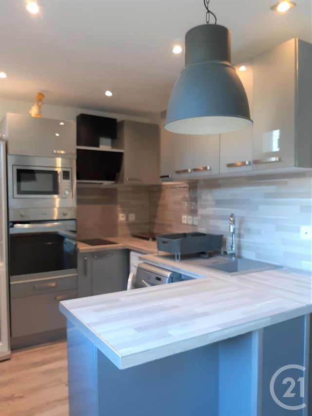 Appartement F3 à louer - 3 pièces - 45.0 m2 - BAGNOLS SUR CEZE - 30 - LANGUEDOC-ROUSSILLON - Century 21 La Big