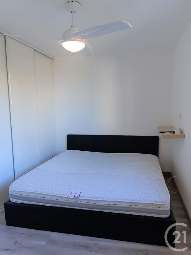 Appartement F3 à louer - 3 pièces - 45.0 m2 - BAGNOLS SUR CEZE - 30 - LANGUEDOC-ROUSSILLON - Century 21 La Big