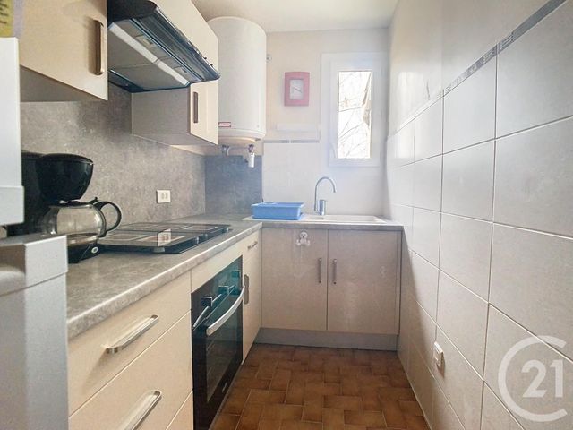 Appartement F2 à louer - 2 pièces - 51.0 m2 - BAGNOLS SUR CEZE - 30 - LANGUEDOC-ROUSSILLON - Century 21 La Big
