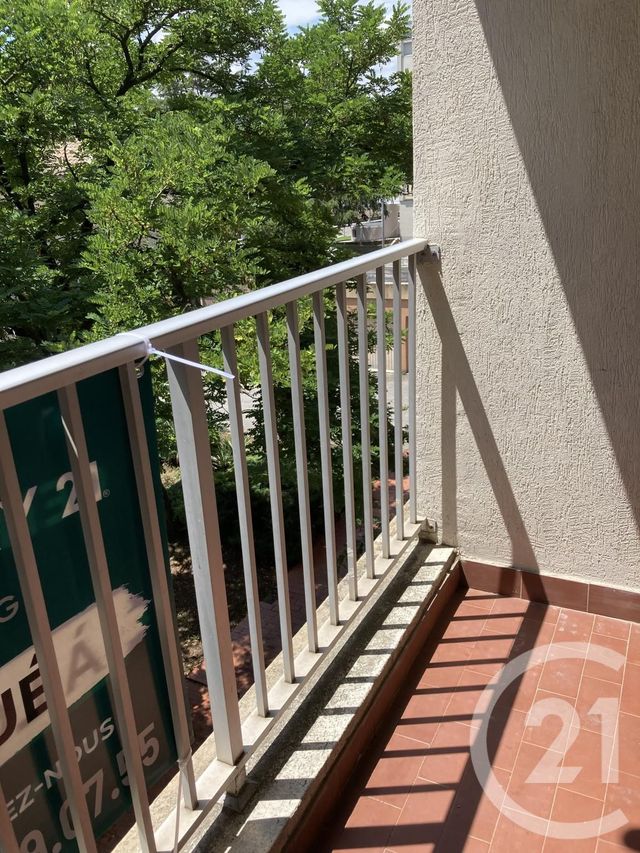 Appartement F1 à louer - 1 pièce - 26.0 m2 - BAGNOLS SUR CEZE - 30 - LANGUEDOC-ROUSSILLON - Century 21 La Big
