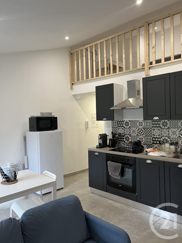 Appartement F2 à louer - 2 pièces - 25.0 m2 - BAGNOLS SUR CEZE - 30 - LANGUEDOC-ROUSSILLON - Century 21 La Big