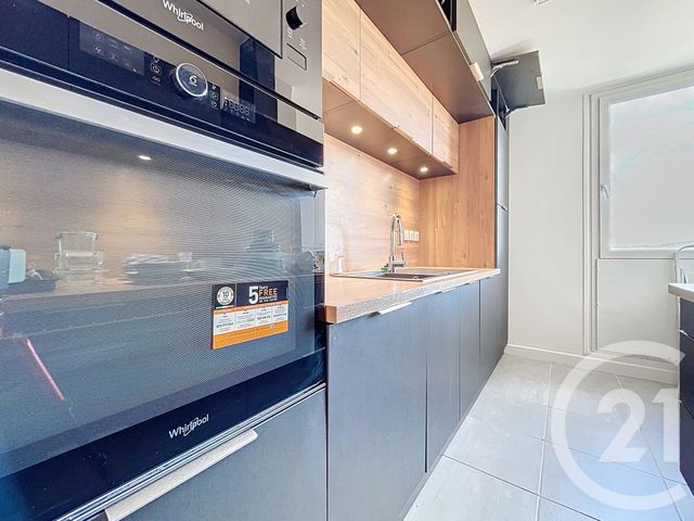 Appartement T4 à vendre - 4 pièces - 76.8 m2 - BAGNOLS SUR CEZE - 30 - LANGUEDOC-ROUSSILLON - Century 21 La Big