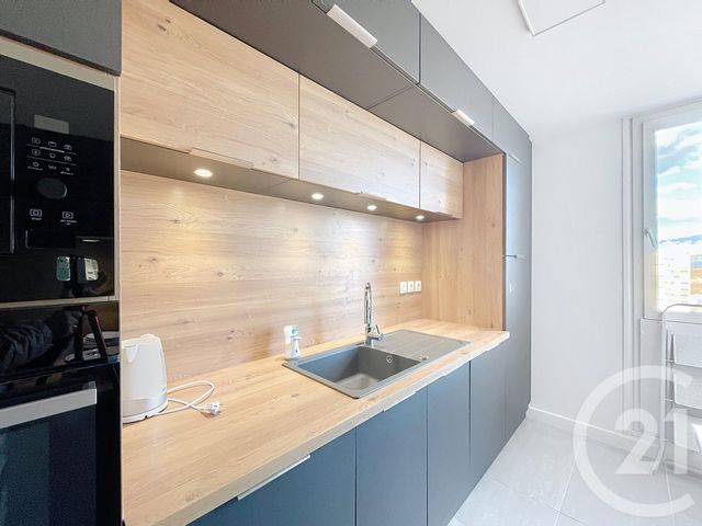 Appartement T4 à vendre - 4 pièces - 76.8 m2 - BAGNOLS SUR CEZE - 30 - LANGUEDOC-ROUSSILLON - Century 21 La Big