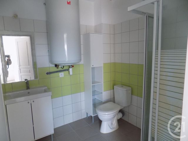 Appartement F1 à louer - 1 pièce - 24.75 m2 - BAGNOLS SUR CEZE - 30 - LANGUEDOC-ROUSSILLON - Century 21 La Big