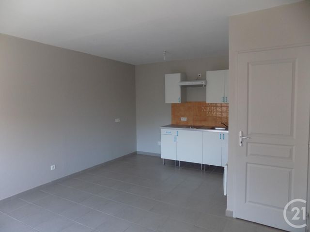 Appartement F1 à louer - 1 pièce - 24.75 m2 - BAGNOLS SUR CEZE - 30 - LANGUEDOC-ROUSSILLON - Century 21 La Big