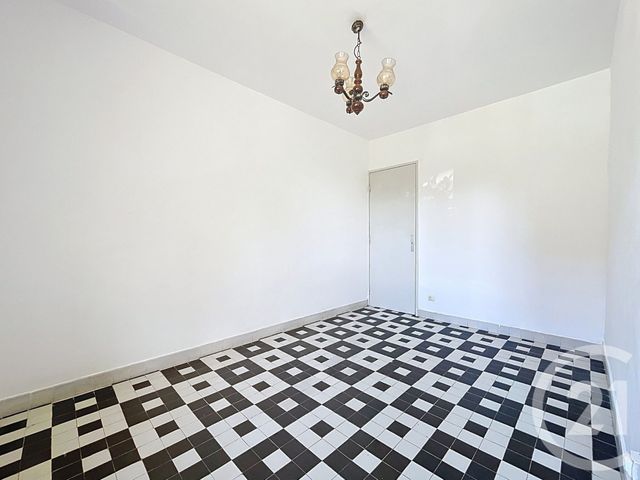 Appartement F4 à vendre - 4 pièces - 60.0 m2 - BAGNOLS SUR CEZE - 30 - LANGUEDOC-ROUSSILLON - Century 21 La Big