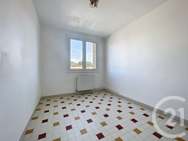 Appartement F4 à vendre - 4 pièces - 60.0 m2 - BAGNOLS SUR CEZE - 30 - LANGUEDOC-ROUSSILLON - Century 21 La Big