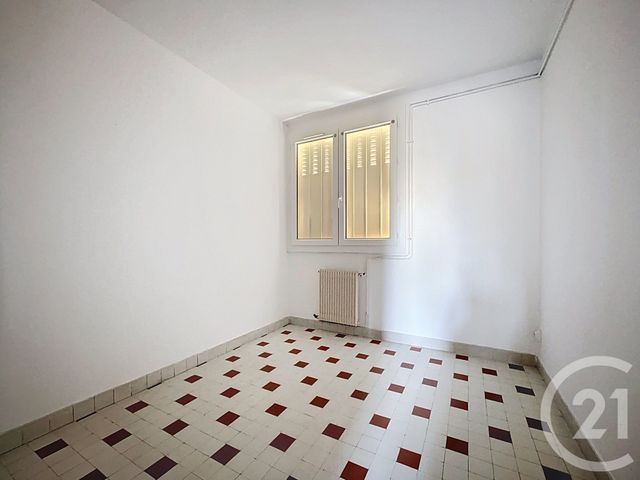 Appartement F4 à vendre - 4 pièces - 60.0 m2 - BAGNOLS SUR CEZE - 30 - LANGUEDOC-ROUSSILLON - Century 21 La Big