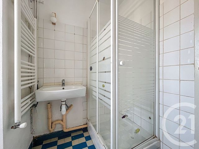 Appartement F4 à vendre - 4 pièces - 60.0 m2 - BAGNOLS SUR CEZE - 30 - LANGUEDOC-ROUSSILLON - Century 21 La Big