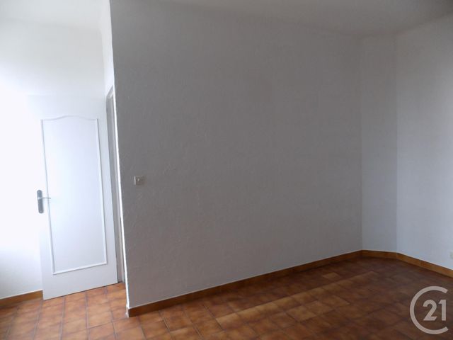Appartement à louer - 2 pièces - 45.0 m2 - BAGNOLS SUR CEZE - 30 - LANGUEDOC-ROUSSILLON - Century 21 La Big