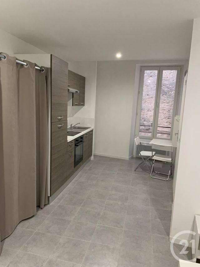 Appartement Studio à louer - 1 pièce - 22.0 m2 - BAGNOLS SUR CEZE - 30 - LANGUEDOC-ROUSSILLON - Century 21 La Big