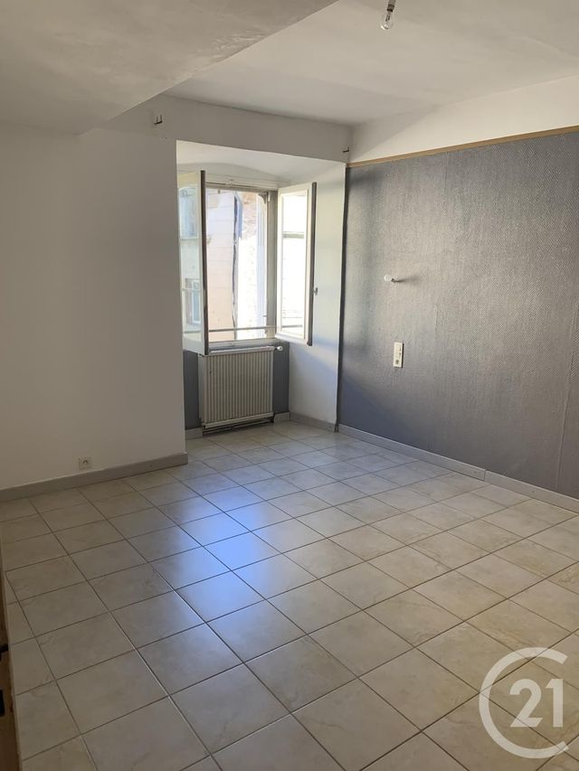 Appartement F3 à louer - 3 pièces - 92.0 m2 - BAGNOLS SUR CEZE - 30 - LANGUEDOC-ROUSSILLON - Century 21 La Big