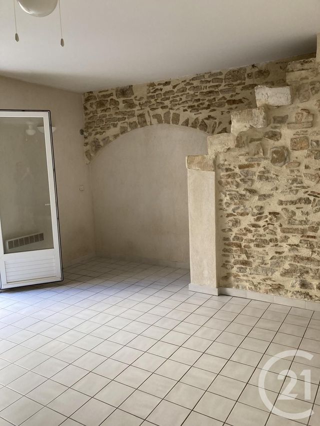 Appartement F1 à louer - 1 pièce - 38.0 m2 - BAGNOLS SUR CEZE - 30 - LANGUEDOC-ROUSSILLON - Century 21 La Big