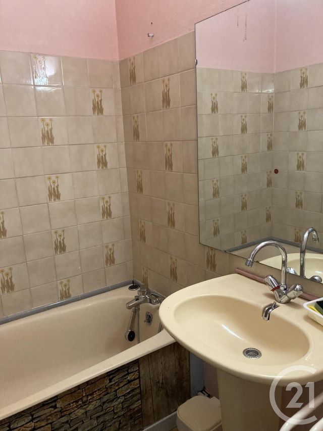 Appartement F1 à vendre - 1 pièce - 26.0 m2 - BAGNOLS SUR CEZE - 30 - LANGUEDOC-ROUSSILLON - Century 21 La Big