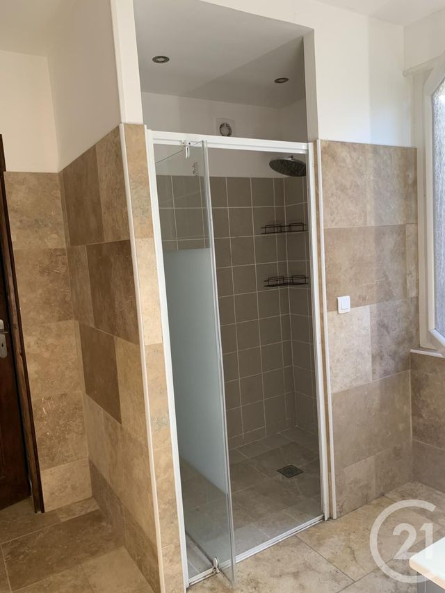 maison à louer - 4 pièces - 120.0 m2 - GOUDARGUES - 30 - LANGUEDOC-ROUSSILLON - Century 21 La Big