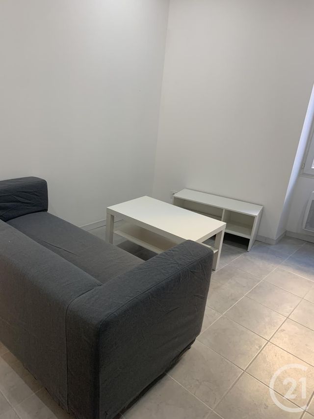 Appartement F2 à louer - 2 pièces - 26.65 m2 - BAGNOLS SUR CEZE - 30 - LANGUEDOC-ROUSSILLON - Century 21 La Big