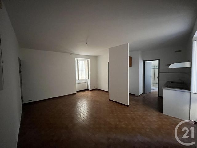 Appartement à louer - 2 pièces - 36.7 m2 - BAGNOLS SUR CEZE - 30 - LANGUEDOC-ROUSSILLON - Century 21 La Big