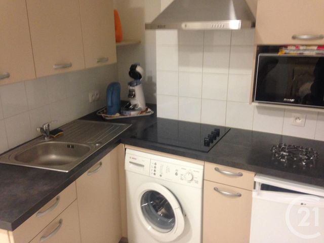 Appartement T2 à louer - 2 pièces - 43.09 m2 - BAGNOLS SUR CEZE - 30 - LANGUEDOC-ROUSSILLON - Century 21 La Big