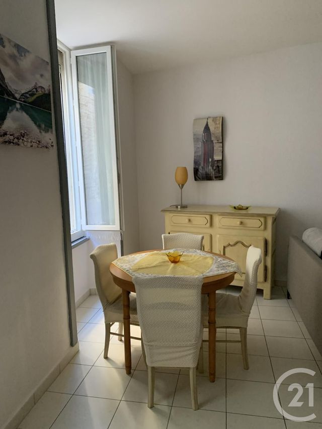 Appartement T2 à louer - 2 pièces - 43.09 m2 - BAGNOLS SUR CEZE - 30 - LANGUEDOC-ROUSSILLON - Century 21 La Big
