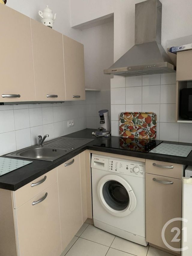 Appartement T2 à louer - 2 pièces - 43.09 m2 - BAGNOLS SUR CEZE - 30 - LANGUEDOC-ROUSSILLON - Century 21 La Big