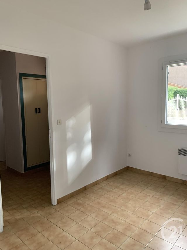 Afficher la photo en grand maison à louer - 4 pièces - 98.6 m2 - BAGNOLS SUR CEZE - 30 - LANGUEDOC-ROUSSILLON - Century 21 La Big