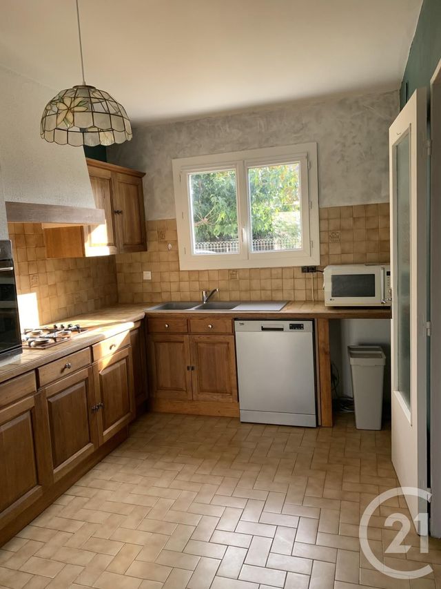 Afficher la photo en grand maison à louer - 4 pièces - 98.6 m2 - BAGNOLS SUR CEZE - 30 - LANGUEDOC-ROUSSILLON - Century 21 La Big