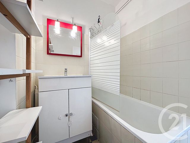 Appartement F4 à vendre - 4 pièces - 63.72 m2 - BAGNOLS SUR CEZE - 30 - LANGUEDOC-ROUSSILLON - Century 21 La Big