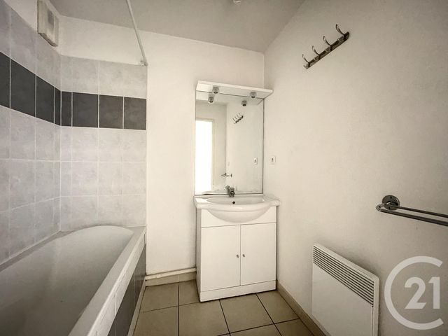 Appartement F3 à vendre - 3 pièces - 61.17 m2 - BAGNOLS SUR CEZE - 30 - LANGUEDOC-ROUSSILLON - Century 21 La Big