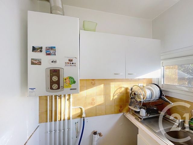 Appartement T2 à vendre - 2 pièces - 43.21 m2 - BAGNOLS SUR CEZE - 30 - LANGUEDOC-ROUSSILLON - Century 21 La Big