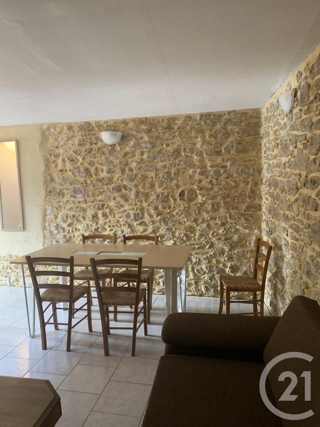 Afficher la photo en grand Appartement à louer - 2 pièces - 72.0 m2 - ST ANDRE DE ROQUEPERTUIS - 30 - LANGUEDOC-ROUSSILLON - Century 21 La Big