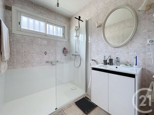 maison à vendre - 6 pièces - 144.21 m2 - BAGNOLS SUR CEZE - 30 - LANGUEDOC-ROUSSILLON - Century 21 La Big