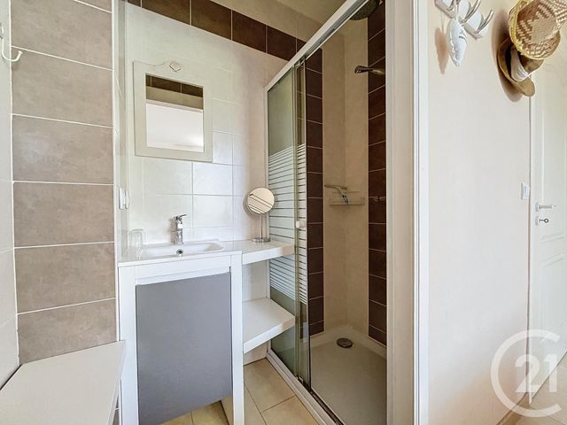 maison à louer - 9 pièces - 200.0 m2 - BAGNOLS SUR CEZE - 30 - LANGUEDOC-ROUSSILLON - Century 21 La Big