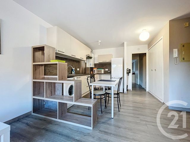 Appartement à vendre - 2 pièces - 39.82 m2 - BAGNOLS SUR CEZE - 30 - LANGUEDOC-ROUSSILLON - Century 21 La Big