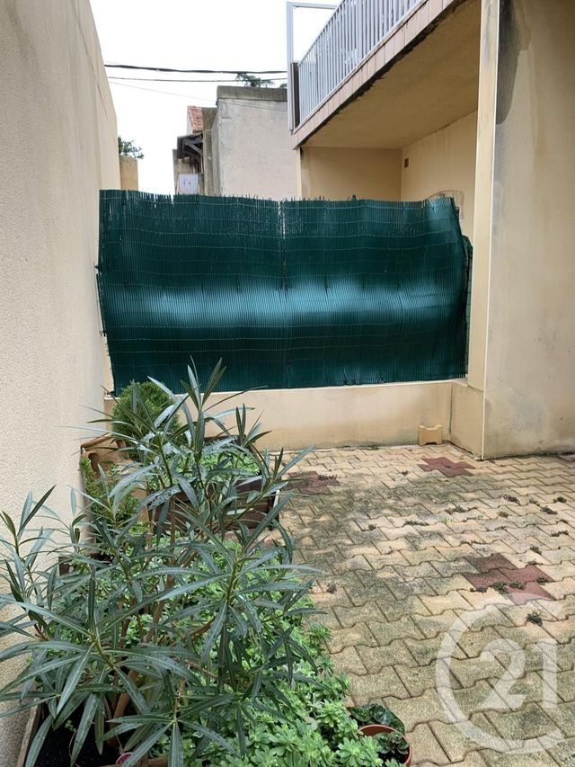 Appartement à louer - 2 pièces - 42.0 m2 - BAGNOLS SUR CEZE - 30 - LANGUEDOC-ROUSSILLON - Century 21 La Big