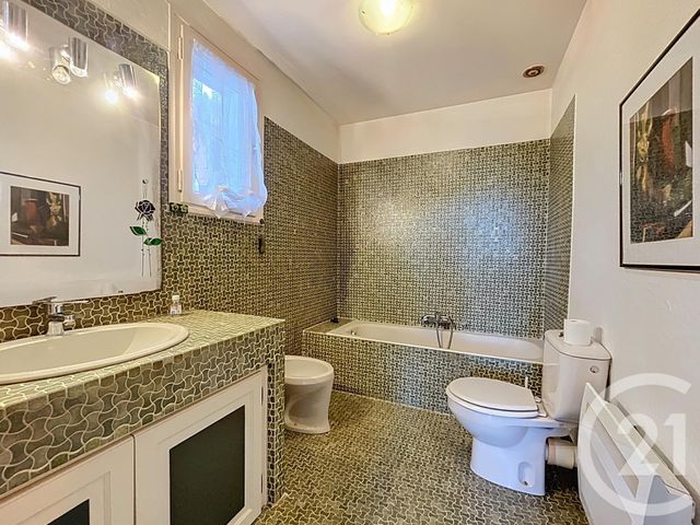 maison à vendre - 7 pièces - 149.46 m2 - BAGNOLS SUR CEZE - 30 - LANGUEDOC-ROUSSILLON - Century 21 La Big