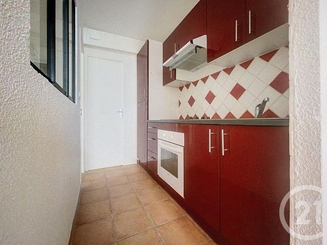 Appartement à louer - 2 pièces - 28.8 m2 - BAGNOLS SUR CEZE - 30 - LANGUEDOC-ROUSSILLON - Century 21 La Big