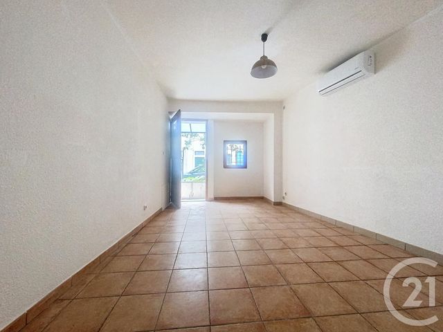 Appartement à louer - 2 pièces - 28.8 m2 - BAGNOLS SUR CEZE - 30 - LANGUEDOC-ROUSSILLON - Century 21 La Big