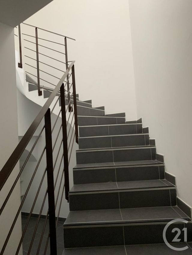 Appartement à louer - 4 pièces - 94.27 m2 - CODOLET - 30 - LANGUEDOC-ROUSSILLON - Century 21 La Big