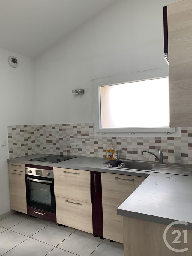 Appartement à louer - 4 pièces - 94.27 m2 - CODOLET - 30 - LANGUEDOC-ROUSSILLON - Century 21 La Big