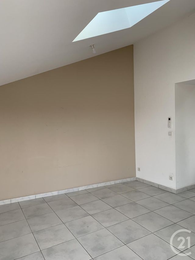 Appartement à louer - 4 pièces - 94.27 m2 - CODOLET - 30 - LANGUEDOC-ROUSSILLON - Century 21 La Big