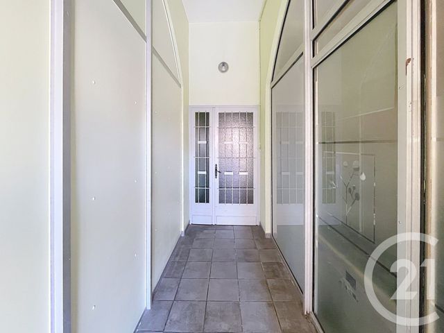 Appartement T2 à vendre - 2 pièces - 39.6 m2 - BAGNOLS SUR CEZE - 30 - LANGUEDOC-ROUSSILLON - Century 21 La Big