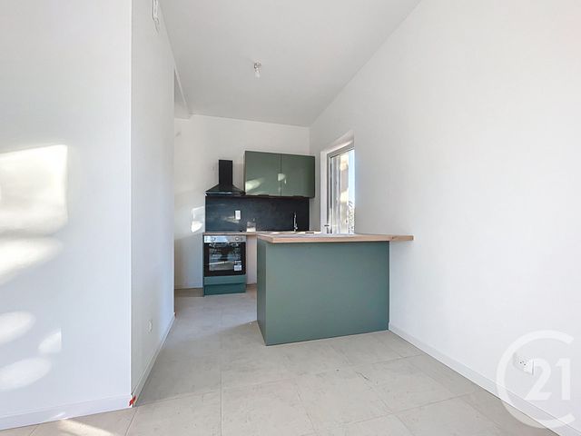 Appartement T3 à vendre - 3 pièces - 54.0 m2 - BAGNOLS SUR CEZE - 30 - LANGUEDOC-ROUSSILLON - Century 21 La Big