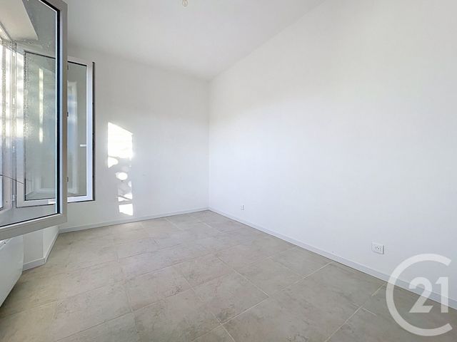 Appartement T3 à vendre - 3 pièces - 54.0 m2 - BAGNOLS SUR CEZE - 30 - LANGUEDOC-ROUSSILLON - Century 21 La Big