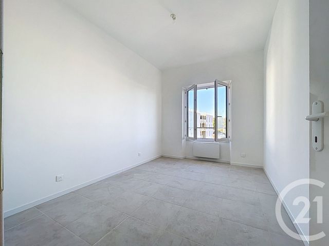 Appartement T3 à vendre - 3 pièces - 54.0 m2 - BAGNOLS SUR CEZE - 30 - LANGUEDOC-ROUSSILLON - Century 21 La Big