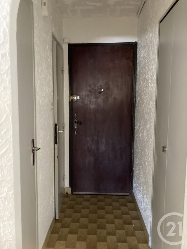 Appartement F3 à louer - 3 pièces - 45.02 m2 - BAGNOLS SUR CEZE - 30 - LANGUEDOC-ROUSSILLON - Century 21 La Big