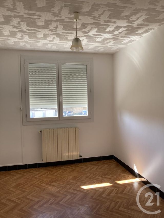 Appartement F3 à louer - 3 pièces - 45.02 m2 - BAGNOLS SUR CEZE - 30 - LANGUEDOC-ROUSSILLON - Century 21 La Big