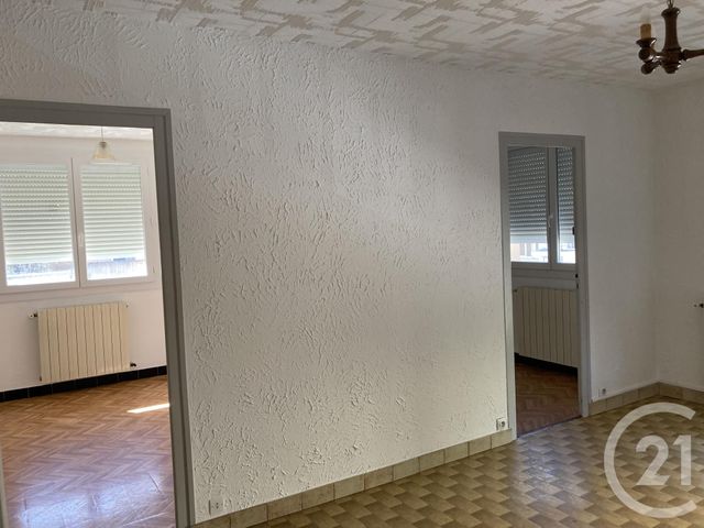 Appartement F3 à louer - 3 pièces - 45.02 m2 - BAGNOLS SUR CEZE - 30 - LANGUEDOC-ROUSSILLON - Century 21 La Big