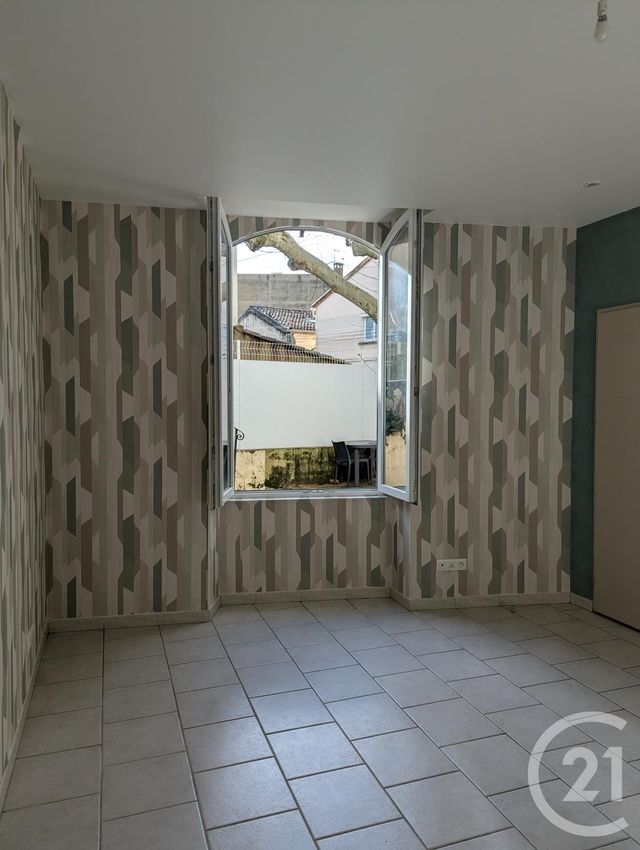 Appartement Studio à louer - 1 pièce - 19.64 m2 - BAGNOLS SUR CEZE - 30 - LANGUEDOC-ROUSSILLON - Century 21 La Big