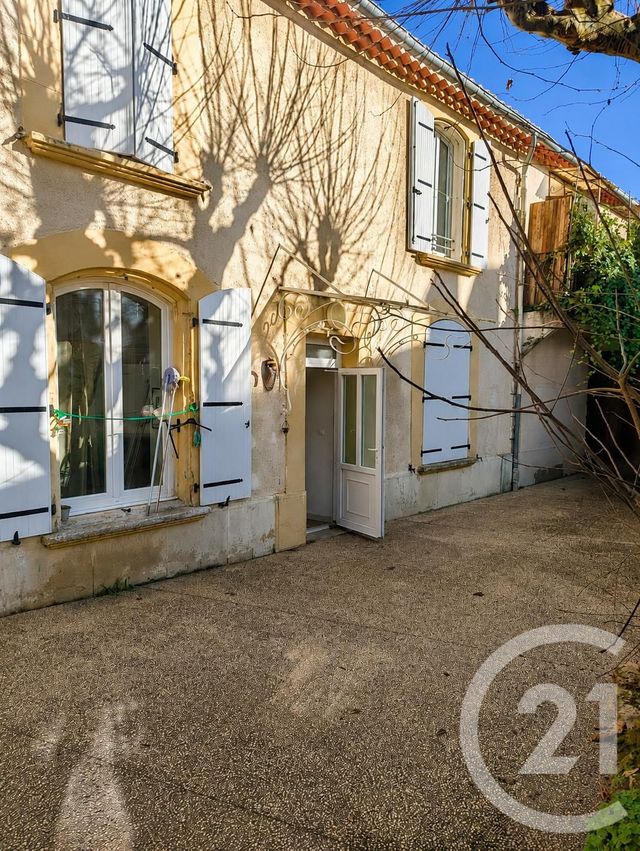 Appartement Studio à louer BAGNOLS SUR CEZE